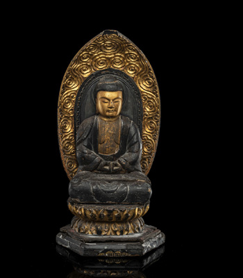<b>Figur des Buddha aus Holz mit partieller Vergoldung</b>