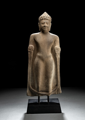 <b>A SANDSTONE FIGURE OF BUDDHA SHAKYAMUNI</b>