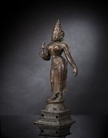 <b>A BRONZE FIGURE OF SHRI-DEVI</b>