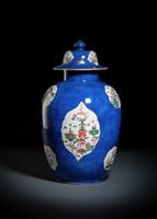 <b>A FINE POWDERBLUE-GROUND FAMILLE VERTE VASE AND COVER</b>
