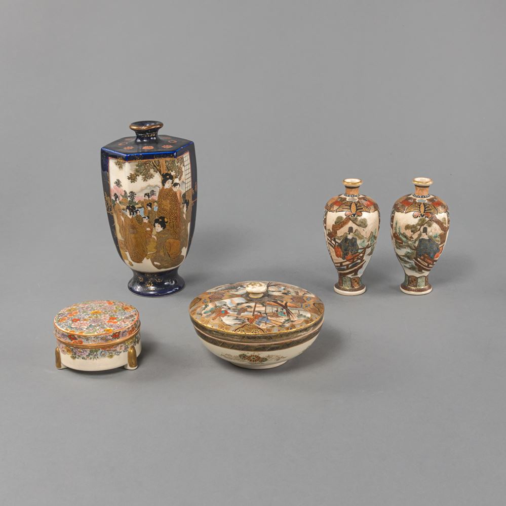 <b>TWO SATSUMA PORCELAIN LIDDED BOXES AND THREE VASES</b>