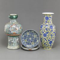 <b>TWO POLYCHROME PAINTED PORCELAIN VASES WITH DRAGON AND LOTUS DECORATIONS AND A PAIR OF LOTUS PLATES WITH BATS</b>