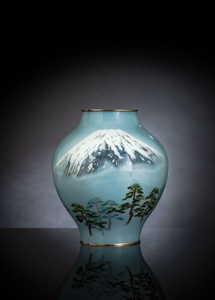 <b>A CLOISONNÉVASE WITH FUJI AND PINES ON SKY-BLUE GROUND WITH SILVER MOUNTS</b>