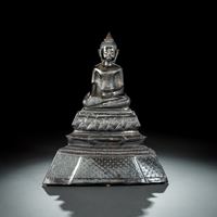 <b>A SILVER-FOIL FIGURE OF BUDDHA SHAKYAMUNI</b>