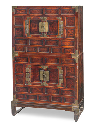 <b>A TWO-PART WOOD AND BRASS CHEST CABINET WITH SECOND BASE</b>