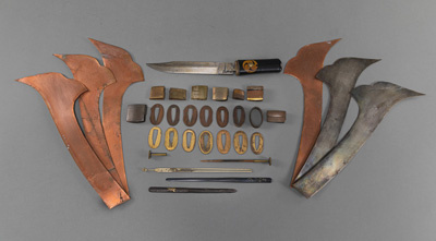 <b>A GROUP OF SWORD FITTINGS AND HELMET ATTRIBUTES WITH A TANTO</b>