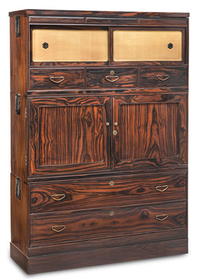 <b>A THREE-PART WOOD TANSU WITH METALL MOUNTS AND IRON HANDLES</b>