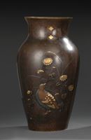 <b>A MIXED-METALL VASE DECORATED WITH QUAILS</b>