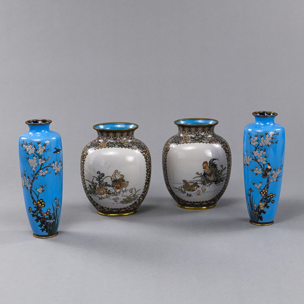 <b>TWO PAIRS OF ROOSTER AND FLORAL CLOISONNÉ VASES</b>