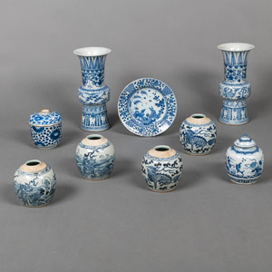 <b>A GROUP OF FOUR  BLUE AND WHITE PORCELAIN JARS, TWO LIDDED VASES, TWO GU-SHAPED VASES, AND A DISH</b>
