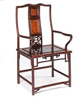 <b>A ROOTWOOD BACKREST ARMCHAIR 'NAN GUANMAOYI'</b>