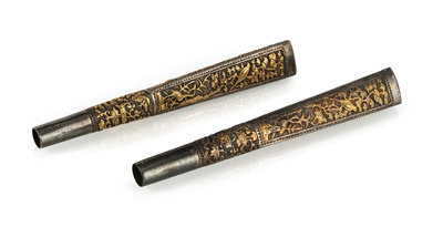<b>A PAIR OF RELIEF BIRD BRUSH HOLDERS</b>
