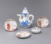 <b>A HIRADO EWER WITH DRAGON SPOUT, THREE SMALL DISHES, AND A FAMILLE ROSE BOX AND COVER</b>