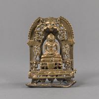<b>A SILVER-INLAID BRONZE JAIN SHRINE WITH ENGRAVED INSCRIPTION ON THE REVERSE</b>