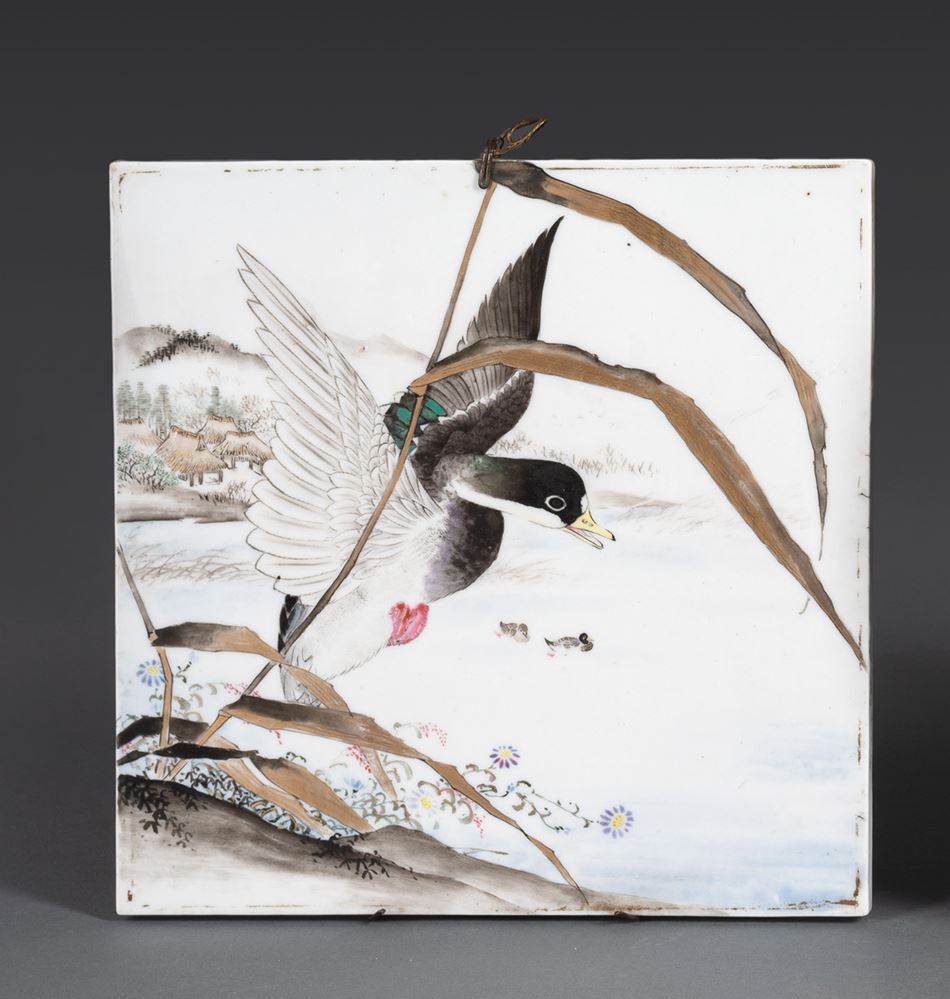<b>A SETO- PORCELAIN  DUCK TILE</b>