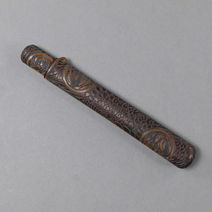 <b>A WOOD KISERUZUTSU WITH METALL AND BAMBOO PIPE</b>