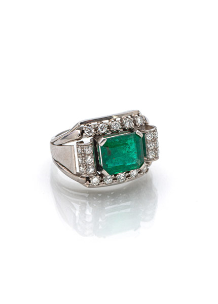 <b>Smaragd-Diamant-Ring</b>