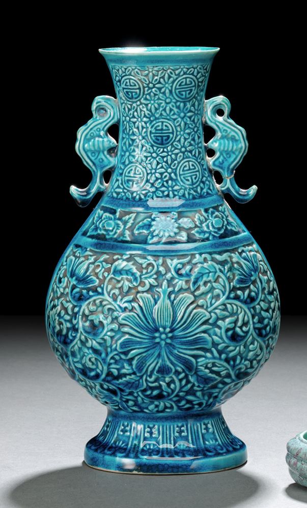 <b>A MOLDED TURQUOISE-GLAZED BISCUIT PORCELAIN VASE</b>