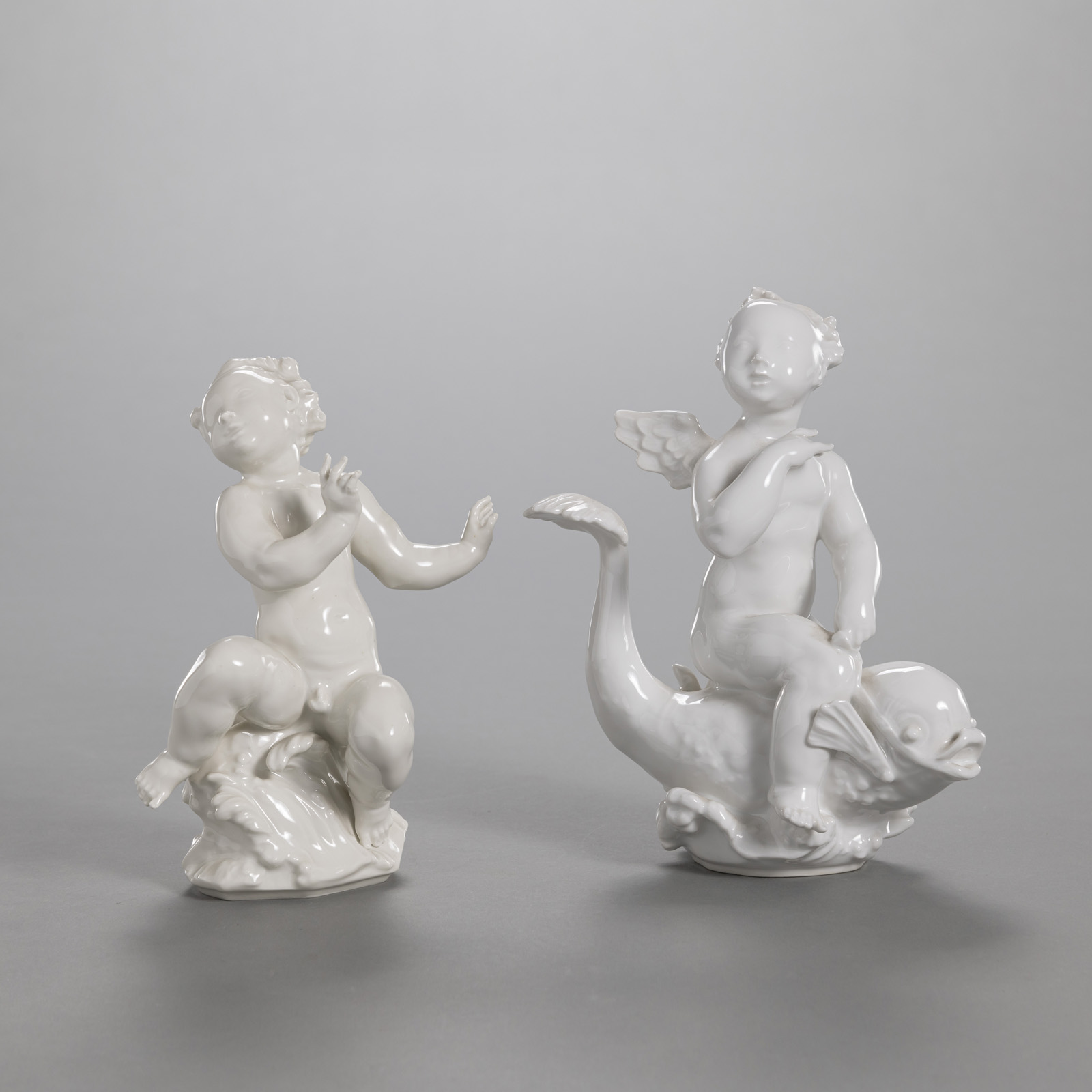 <b>TWO PUTTI FROM THE CENTRE PIECE 