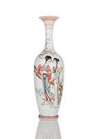 <b>AN EGGSHELL PORCELAIN FAMILLE ROSE 'LADIES IN THE GARDEN' VASE</b>