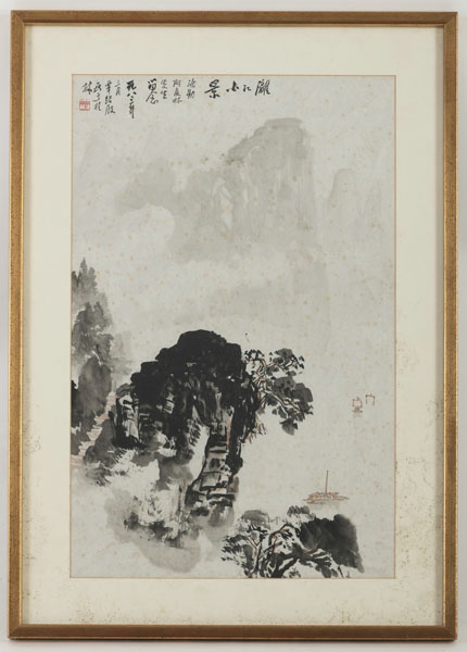 <b>TAN SHAOYIN (B. 1934): LANDSCAPE OF THE LI RIVER IN GUILIN. INK AND FEW COLORS ON PAPER</b>