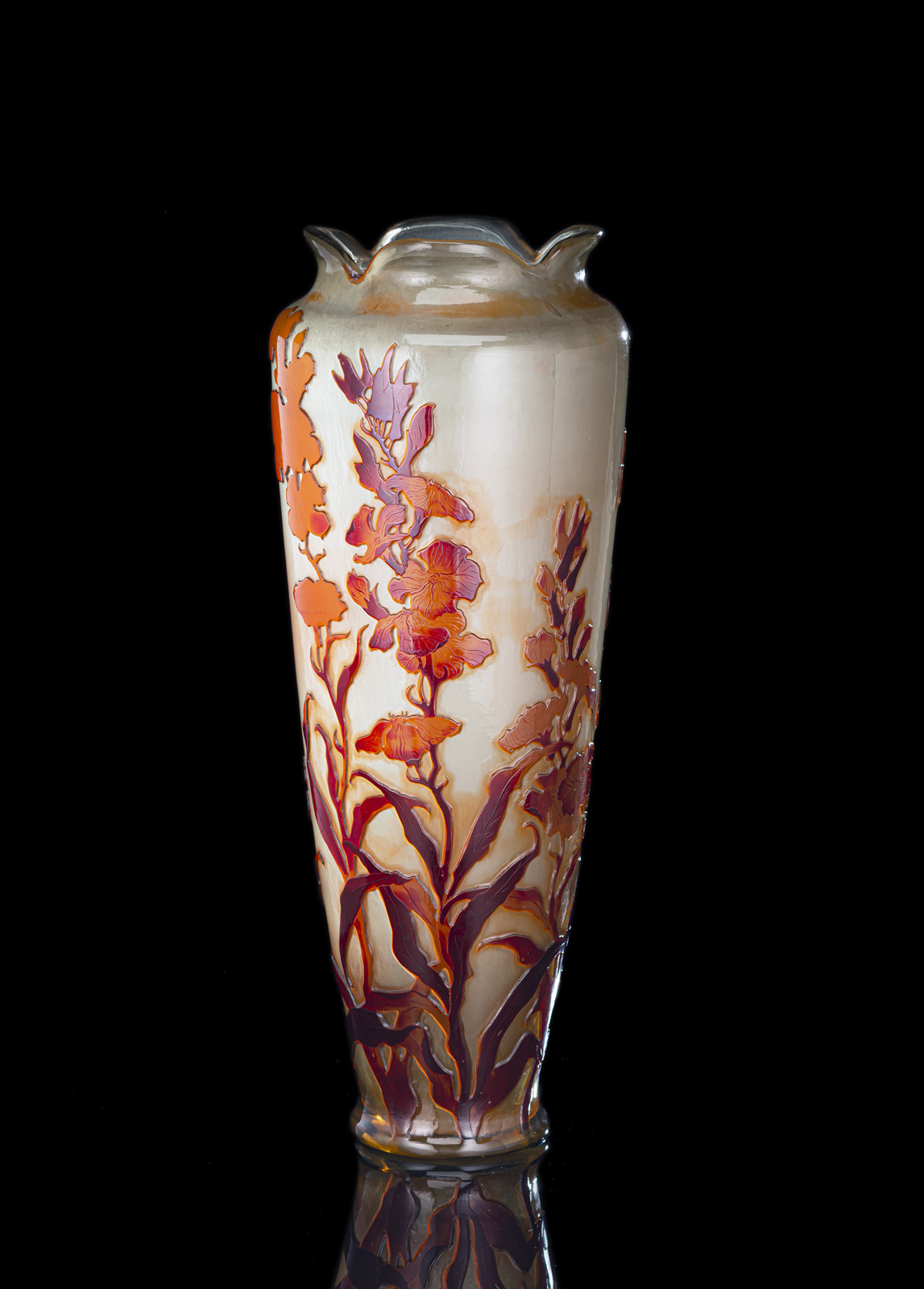 <b>A LARGE GALLE ORCHID PATTERN CAMEO VASE</b>