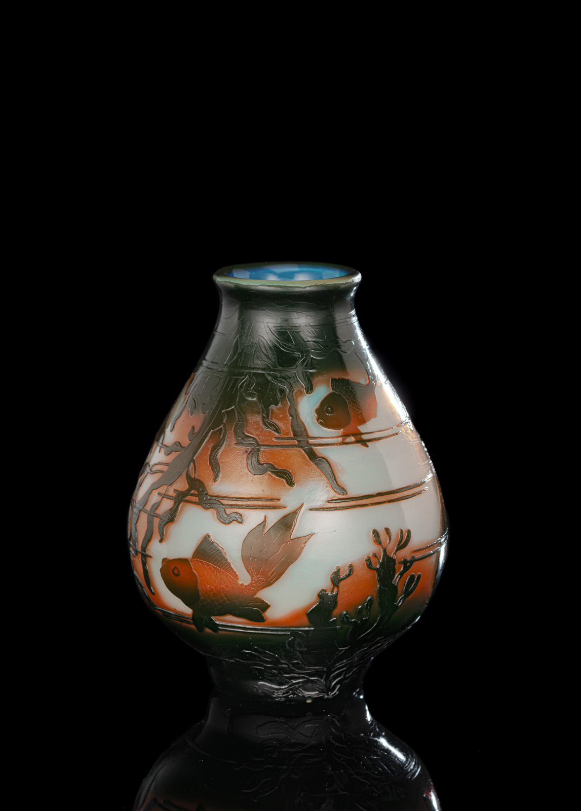 <b>Vase mit Unterwasserdekor</b>