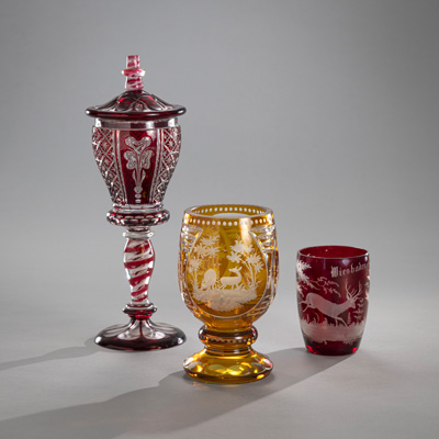 <b>A CUT GLASS CUP AND COVER AND TWO BEAKER</b>