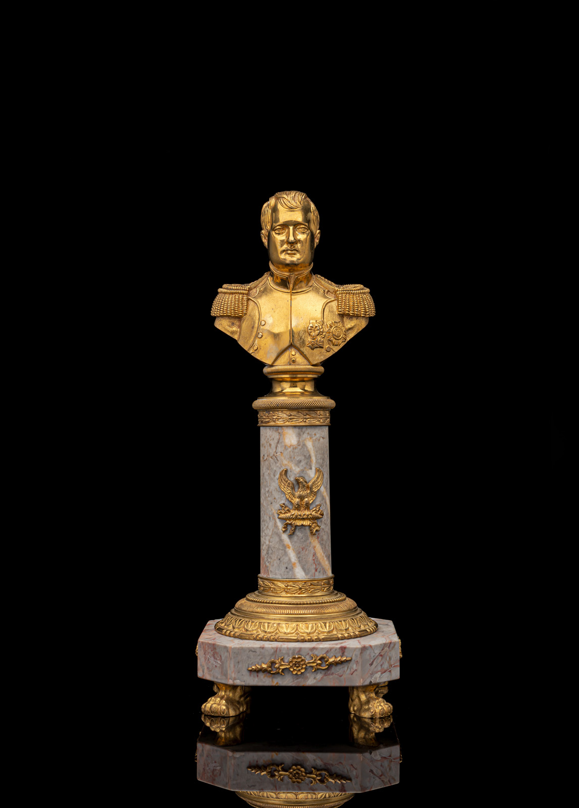 <b>A GILTBRONZE BUST OF NAPOLEON BONAPARTE</b>