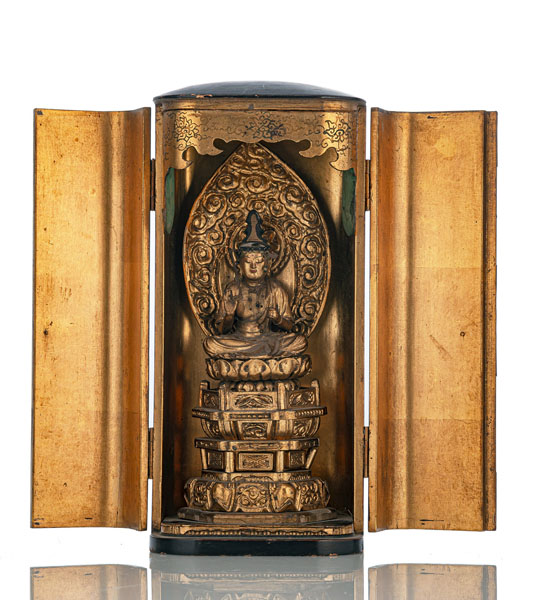 <b>A GILT- AND BLACK-LACQUERED WOOD SHRINE WITH A BOSATSU</b>
