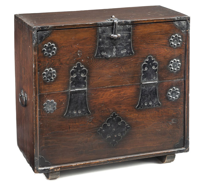 <b>A SMALL METAL-FITTED HINGED-DOOR CHEST</b>