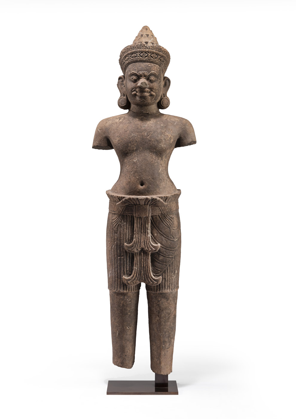 <b>Bedeutende Skulptur eines Dvarapala aus Sandstein</b>
