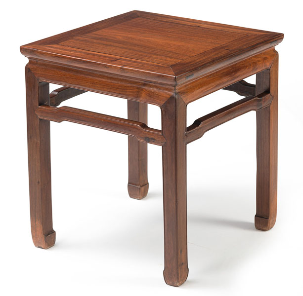 <b>A 'HUALIMU' RECTANGULAR RECESSED-WAIST CORNER-LEG SIDE TABLE</b>