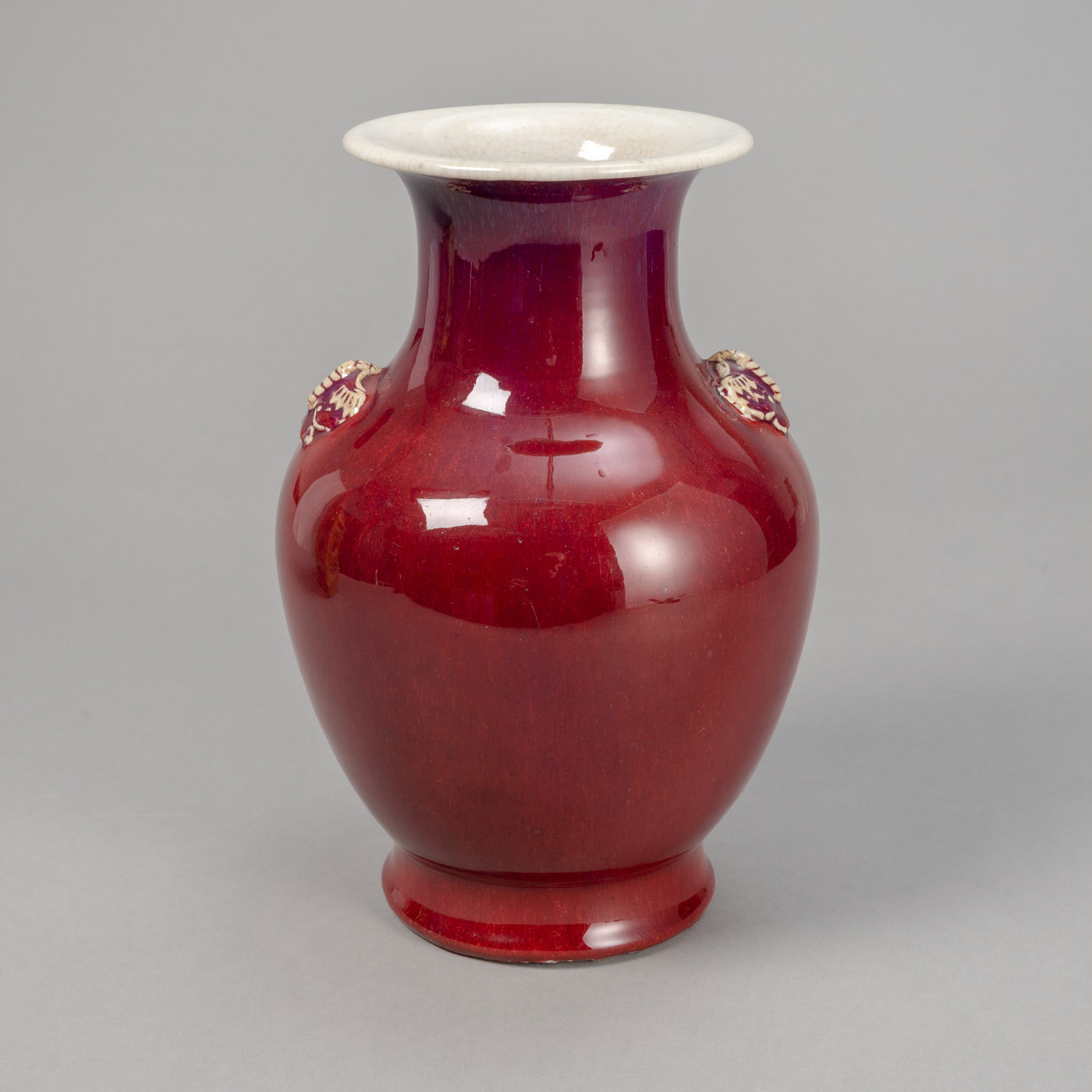 <b>A BALUSTER FLAMBÉ-GLAZED PORCELAIN VASE</b>