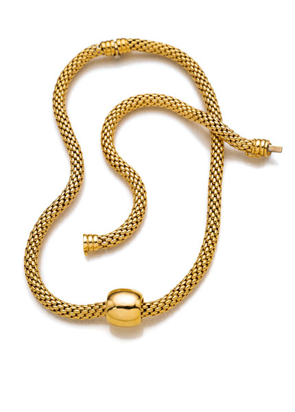 <b>A COLLIER AND A MATCHING BRACELET</b>