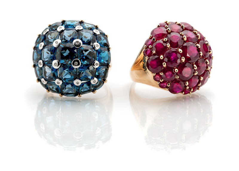 <b>TWO RING WITH COLOURED STONES</b>