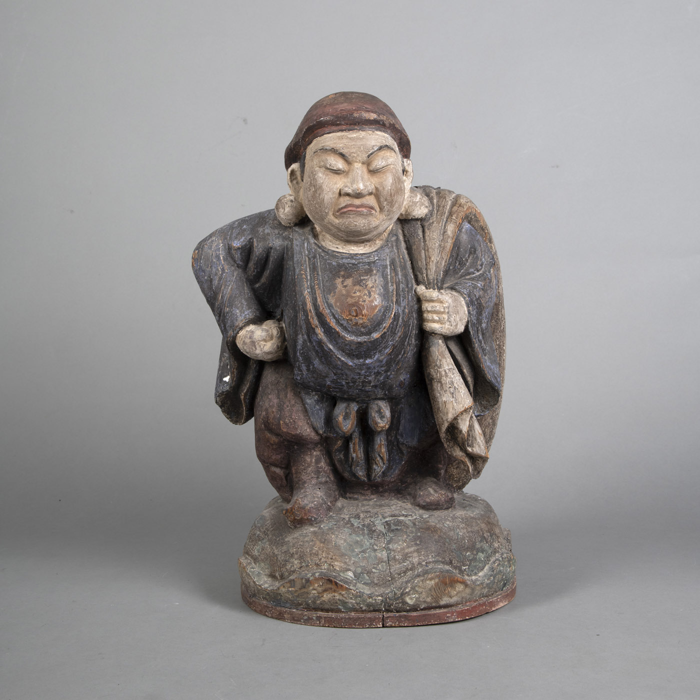 <b>Skulptur des Daikoku aus Holz mit polychromer Fassung</b>