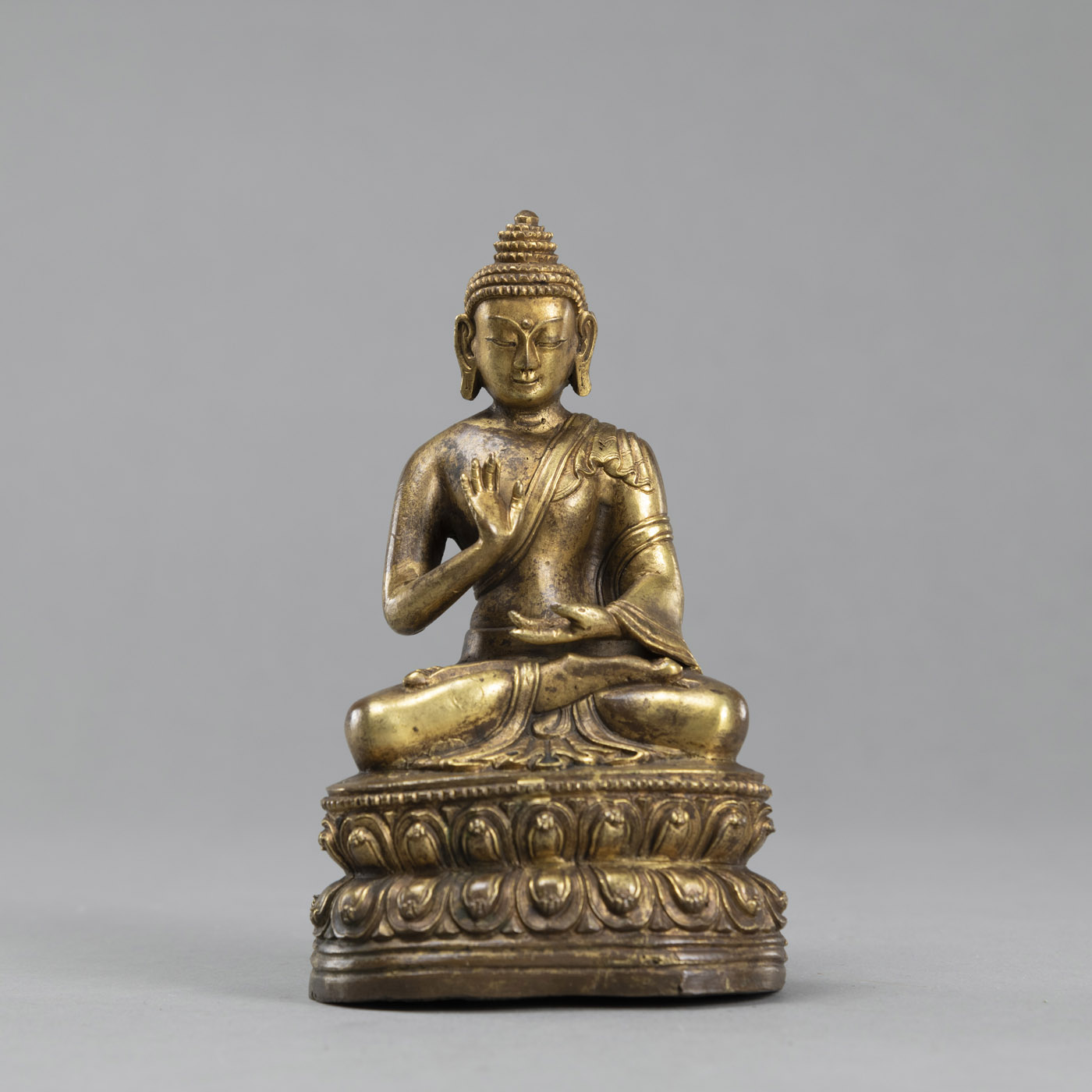 <b>Sitzender Buddha Shakyamuni aus Bronze</b>