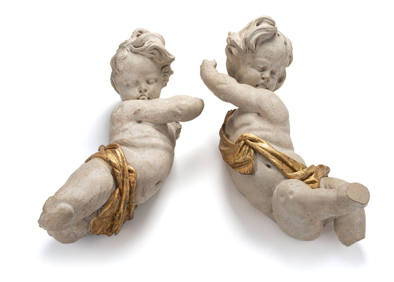 <b>A PAIR OF ROCOCO PUTTI</b>