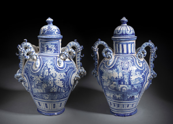 <b>A PAIR OF LARGE BLUE AND WHITE PAINTED SAVONA MAIOLICA VASES AND LIDS</b>