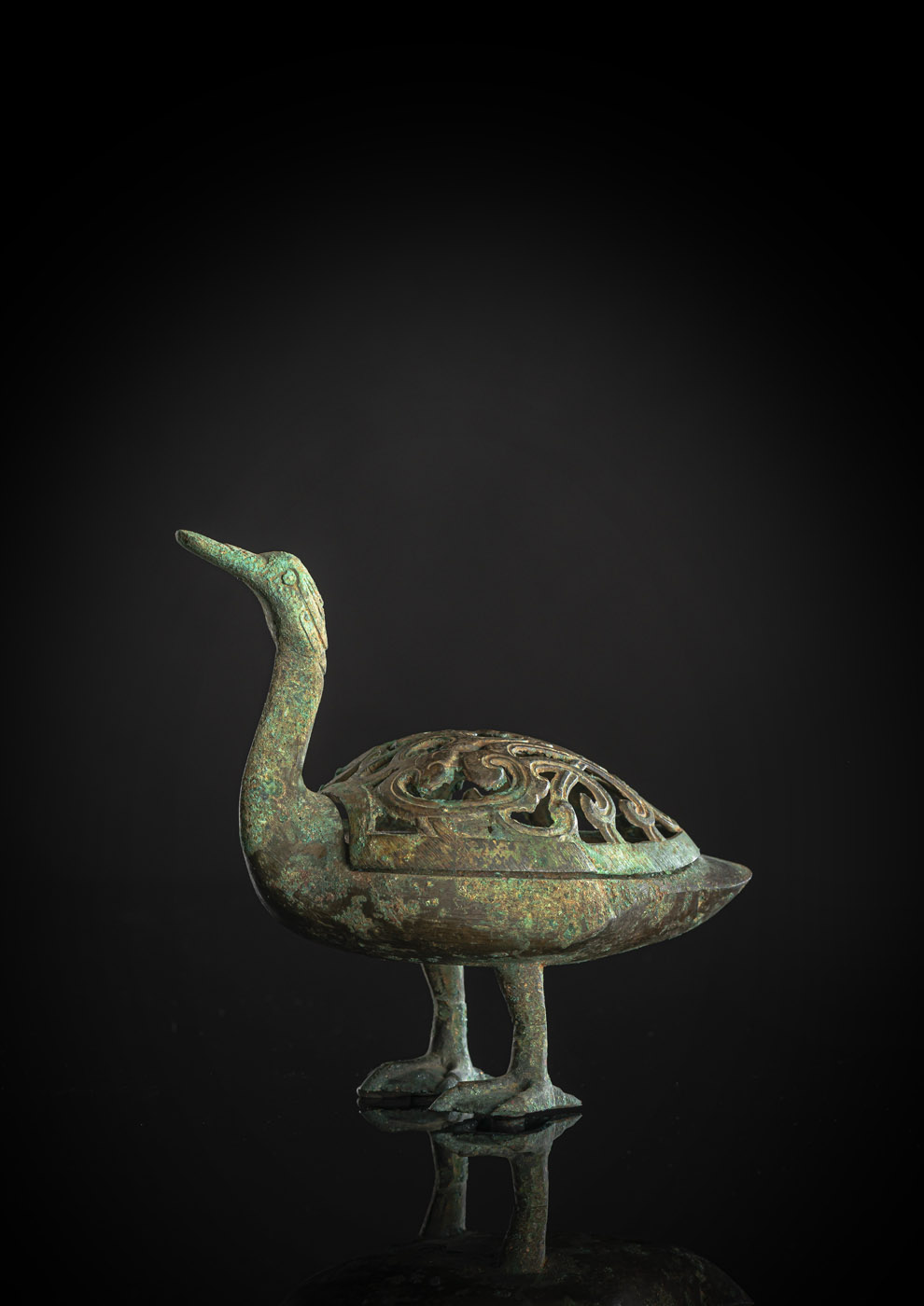 <b>A RARE DUCK-SHAPED BRONZE CENSER</b>