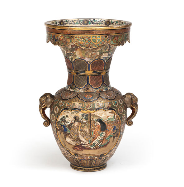 <b>A LARGE SATSUMA VASE WITH ELEPAHNT HEAD HANDLES AND FIGURAL DECORATION, PARTLY IN RELIEF</b>