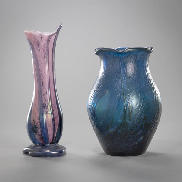 <b>Zwei moderne Glas-Vasen</b>