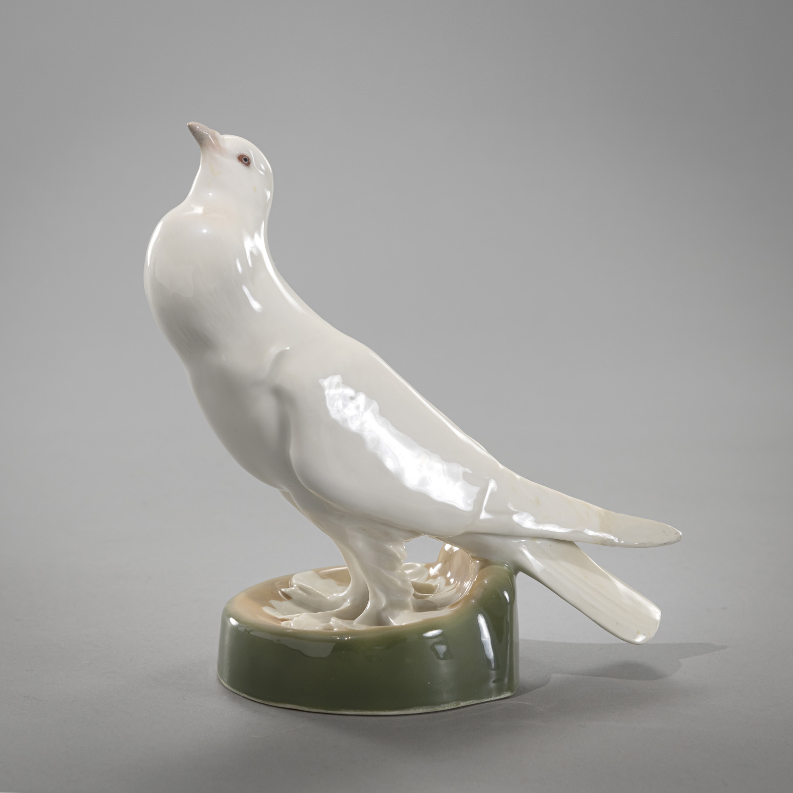 <b>A MEISSEN WHITE  DOVE</b>