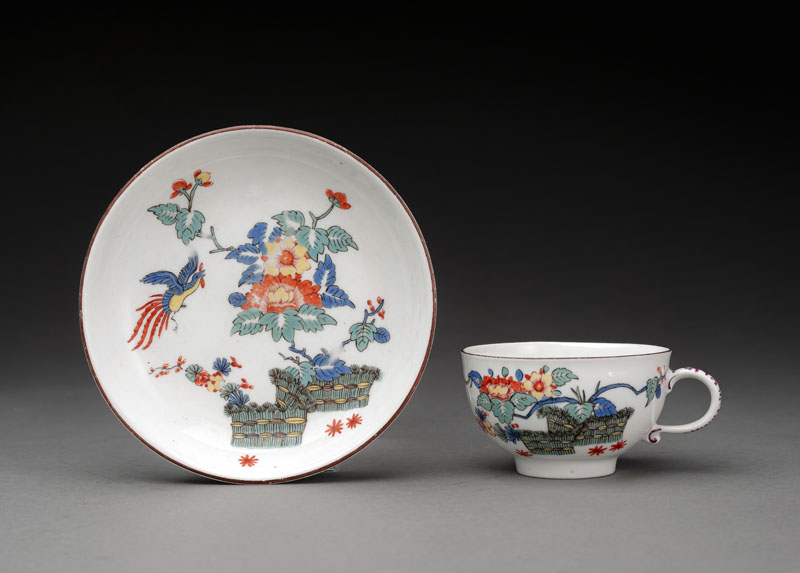 <b>A MEISSEN KAKIEMON AND PHOENIX PATTERN CUP AND SAUCER</b>