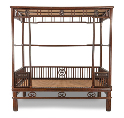 <b>A FINE 'TIELIMU' CANOPY BED WITH PIERCED MEDALLONS OF LUCKY CHARACTERS</b>