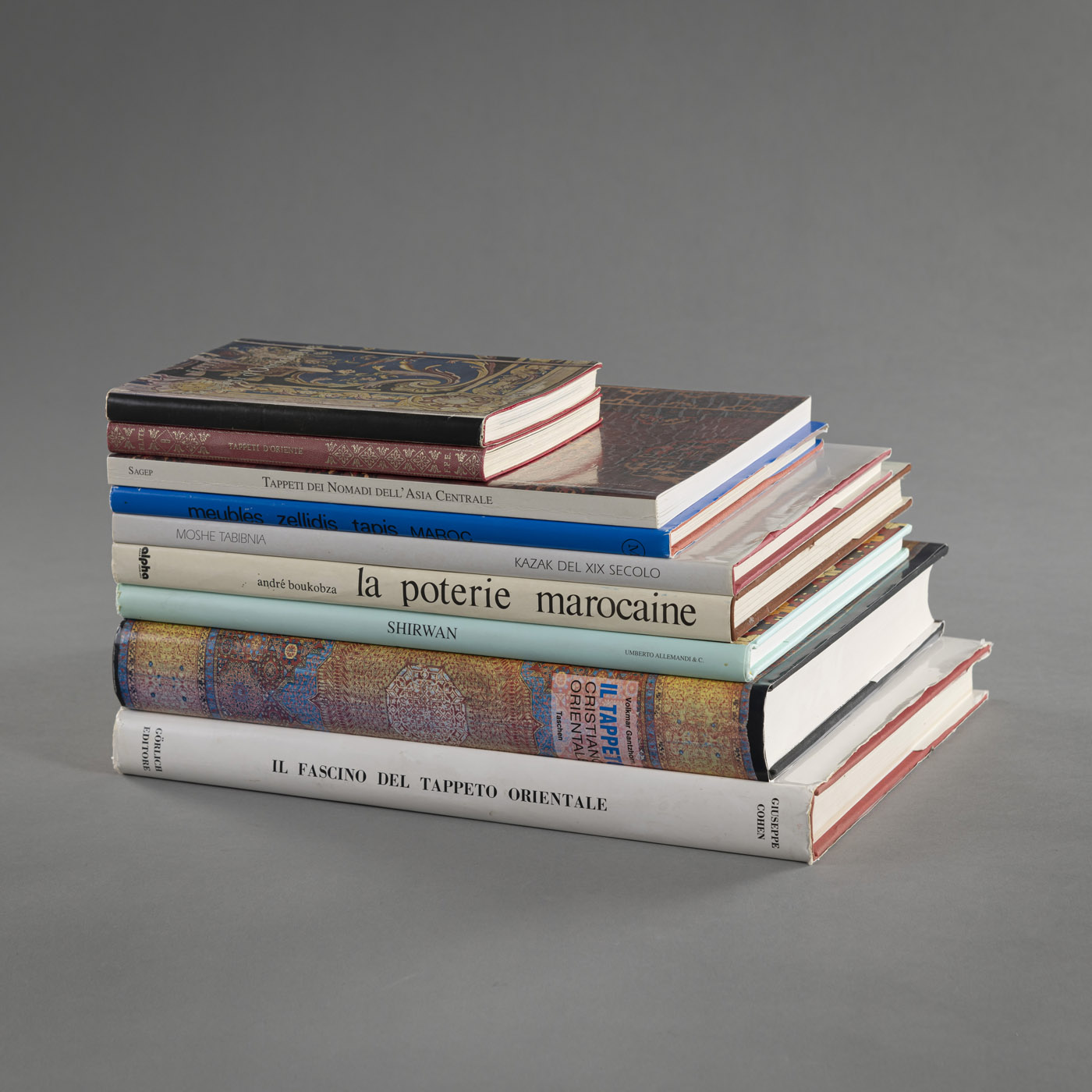 <b>Orientteppiche, 9 Bände Italienische und Französische Fachliteratur, u.a. Maria Cohen, Volkmar Gantzhorn</b>