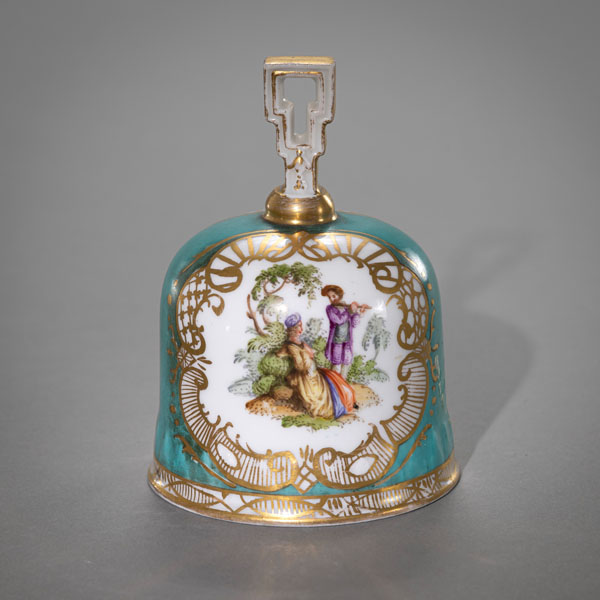 <b>A MEISSEN TABLE BELL</b>