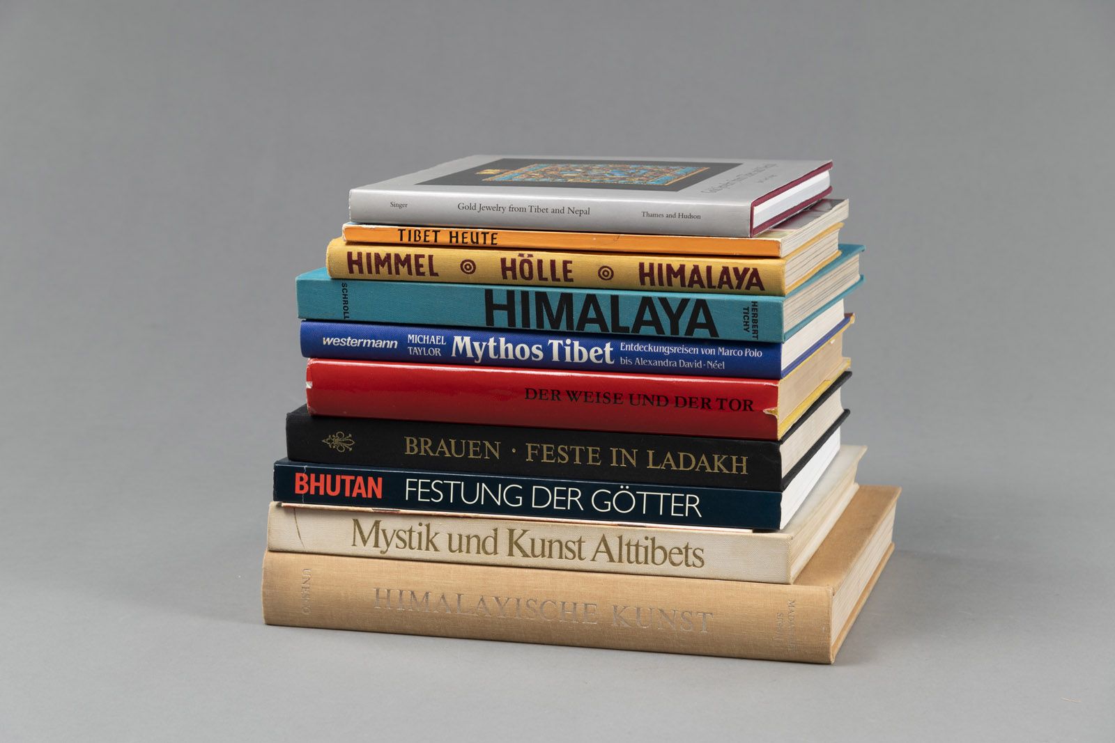 <b>Kunst in Tibet, Himalaya, 11 Bände, u.a. Müller/Kiepenheuer, Michael Taylor, Herbert Tichy, Madanjeet Singh</b>