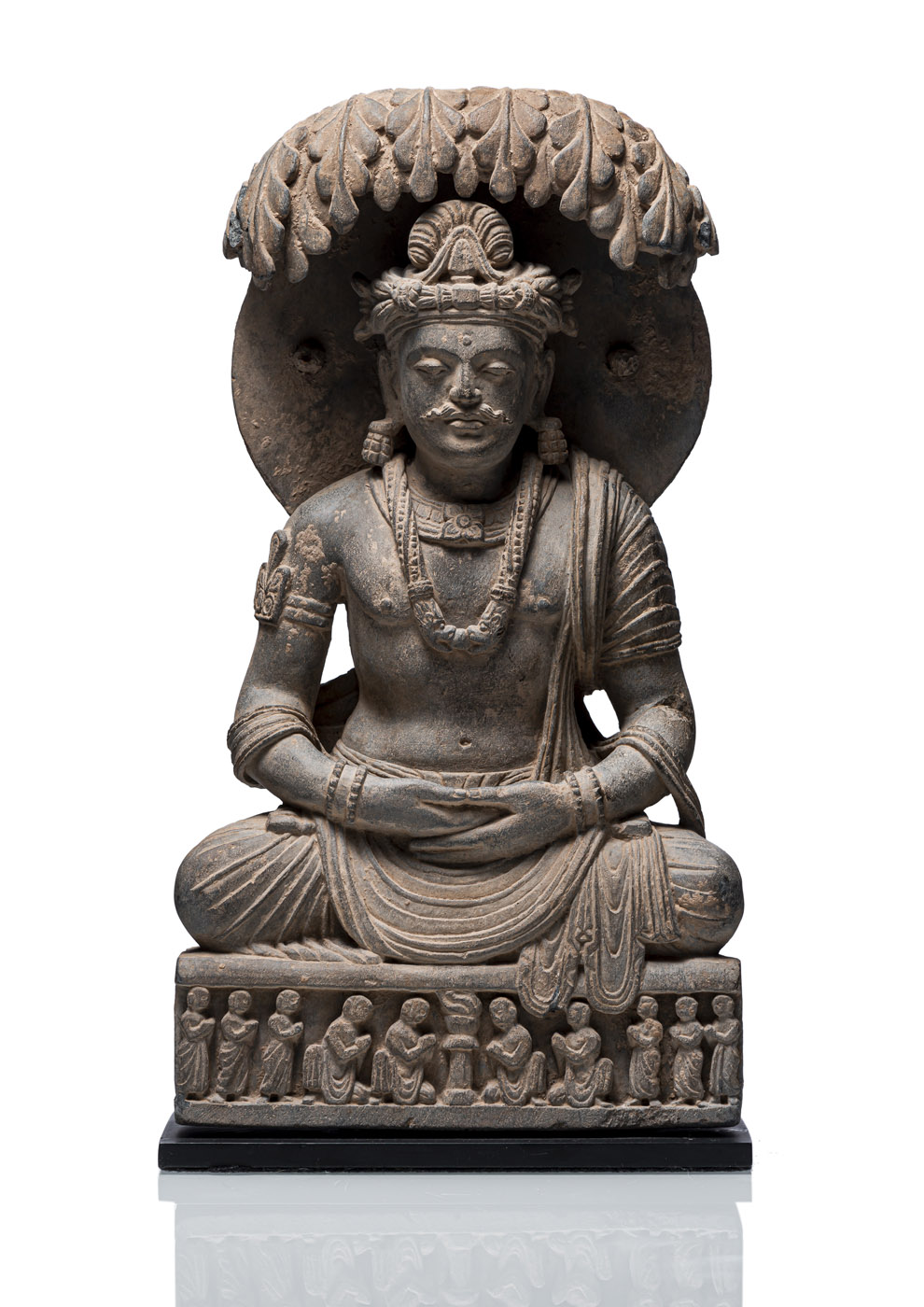<b>Schöne Skulptur eines Bodhisattva aus grauem Schiefer</b>
